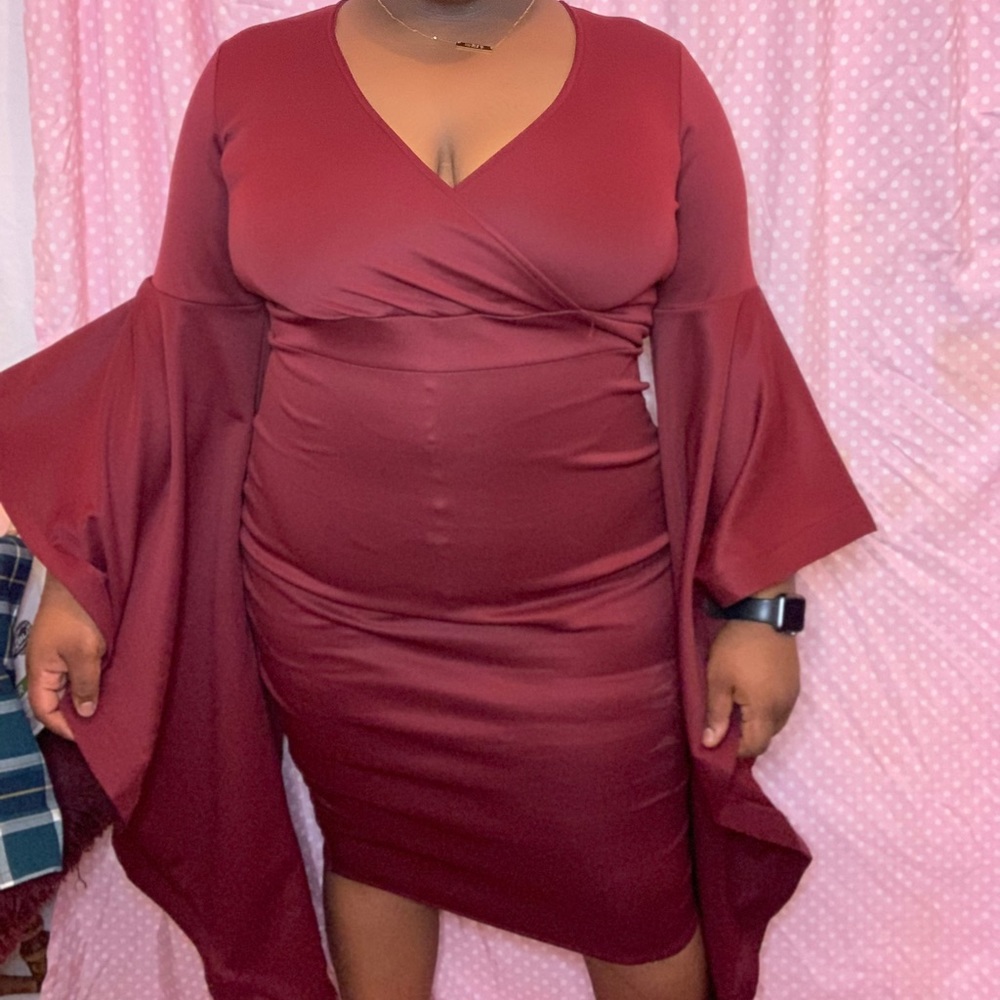 Bell Sleeved Midi Dress